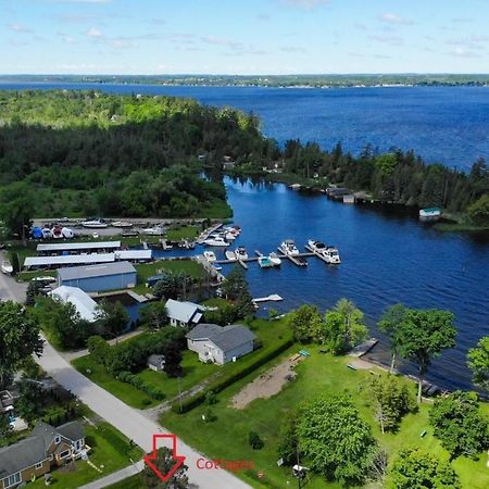 Fun Place With A Sandy Beach For Swimming, Boating, And Fishing, Featuring 3 Available Cabins Fenelon Falls Exteriér fotografie