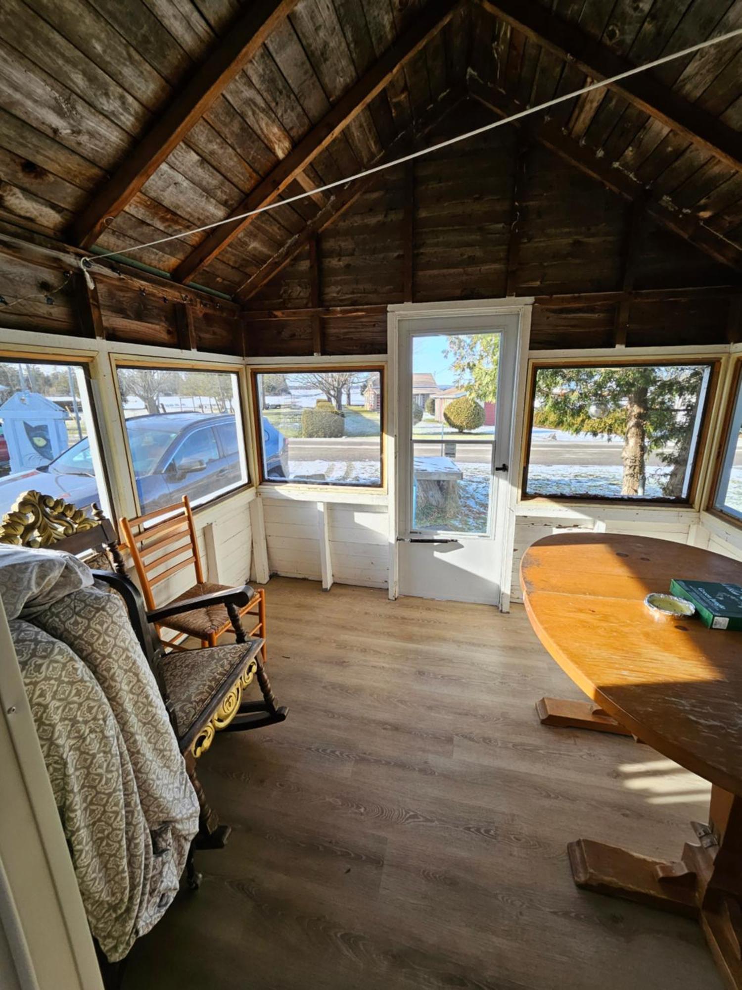 Fun Place With A Sandy Beach For Swimming, Boating, And Fishing, Featuring 3 Available Cabins Fenelon Falls Exteriér fotografie